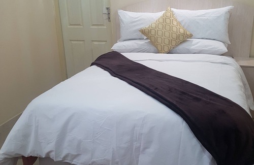 Newcastle Bed & Breakfast | Souvenirs B & B