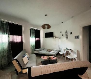 Nea Kerasia House | Soyzana heavenly home