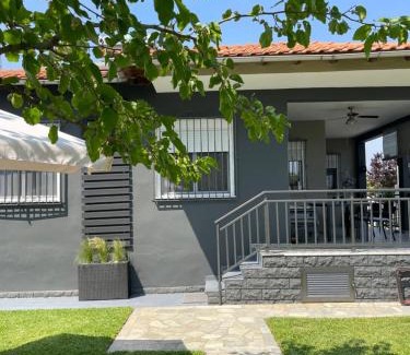 Nea Propontida House | Sozopoli Hawaii Beach House