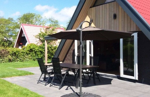 Groote Keeten Boat Rental | SP 9 Comfortable holiday residence