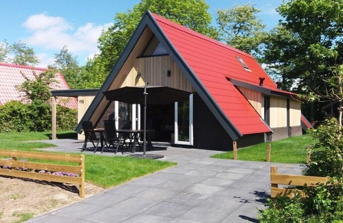 Groote Keeten Boat Rental | SP 9 Comfortable holiday residence