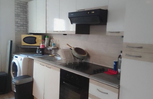 Saint-Hippolyte Apartment | Spacious studio between sea and mountains