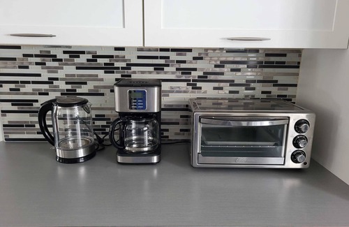 Saint-Zacharie Ski Chalet | Spa & Nature, Waterfront - Le Chalet Le Shack