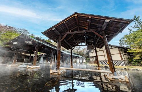 Iwaki Hotel | Spa Resort Hawaiians Monolith Tower