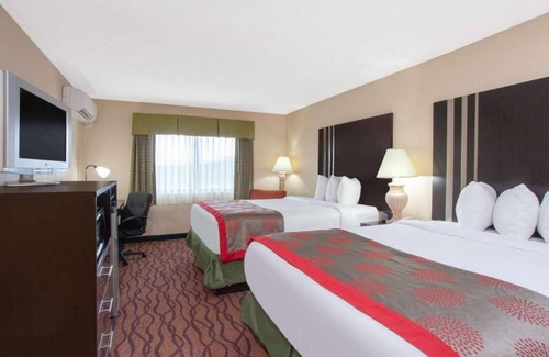 Titusville Hotel | Space Coast Hotel -Titusville/Kennedy Space Center