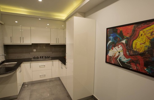 Bahria Town Condo | Space Luxury Rental Suites