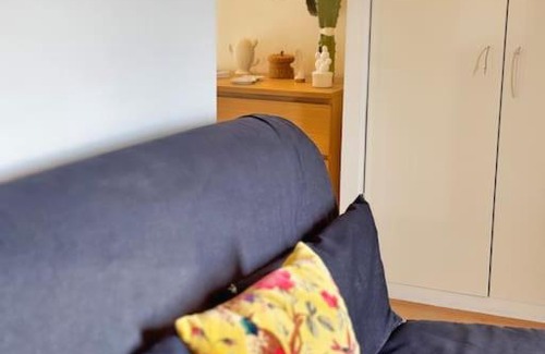 Plan-de-Cuques Villa | Spacieuse Villa avec Piscine & Jardin - Hébergement Classé