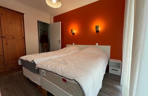 Evian-les-Bains Apartment | Spacieux appartement refait à neuf avec balcon et garage, proche centre-ville - FR-1-498-108