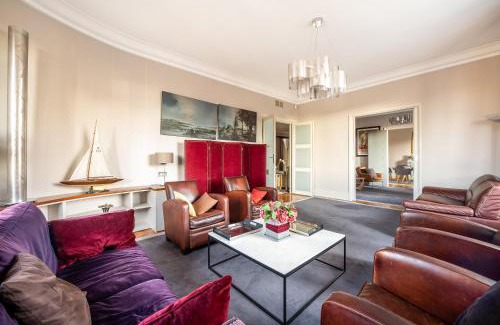 Ternes Apartment | Spacieux et élégant appartement Porte des ternes