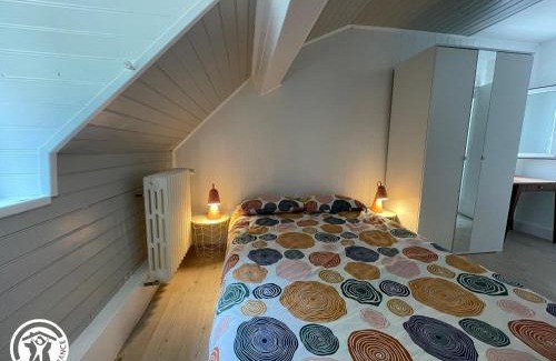 Cheffois House | Spacieux gîte proche de sites naturels avec terrasse et jardin - FR-1-426-588