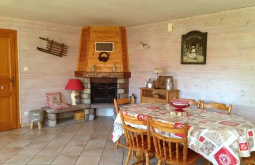 Saint-Nabord House | Spacieux Gîte Proche Forêt avec Sauna, Baby Foot et Activités Extérieures - À 10 min de Remiremont - FR-1-589-293