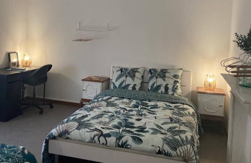 Feignies Apartment | Spacieux Proche Zone Industrielle Tout Confort