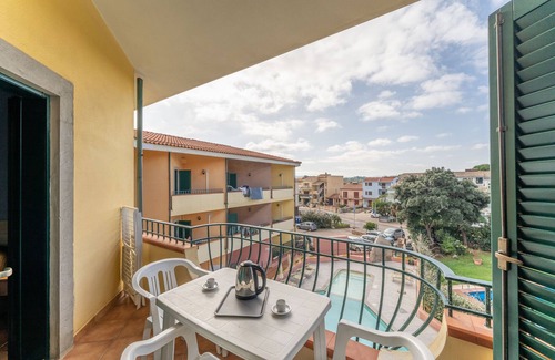 Santa Teresa di Gallura Apartment | Spacious apartment near Beach & Pool