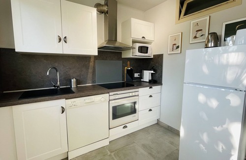 Lamalou-les-Bains Apartment | Spacious 1 bedroom apartment with balcony and view