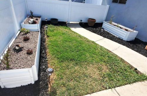 Yorktown House | Spacious 1 bedroom less than 1 mile to Beach & DT