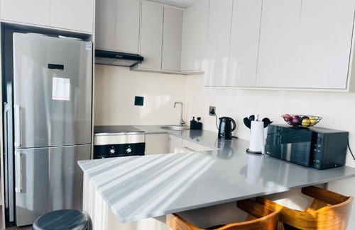 Downtown Johannesburg Apartment | Spacious 1 bedroom apartment in Johannesburg