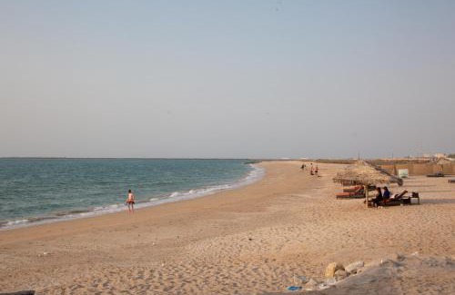 Al Hamra Village Apartment | Spacious 1 bedroom Apartment with Breathtaking Pool and Beach Views