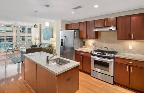 George Washington University Apartment | Spacious 1BR Apt | Full Kitchen + Gym | by GLS
