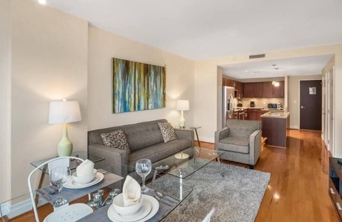 George Washington University Apartment | Spacious 1BR Apt | Full Kitchen + Gym | by GLS