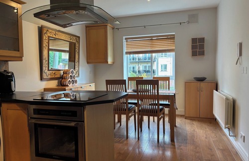 Celbridge Apartment | Spacious 2 Bed Apartment near Dublin Airport