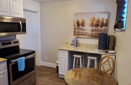 Cedar City Apartment | Spacious 2 Bedroom Apartment in Historic Downtown