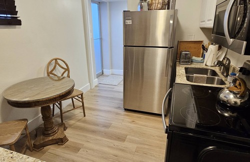 Cedar City Apartment | Spacious 2 Bedroom Apartment in Historic Downtown