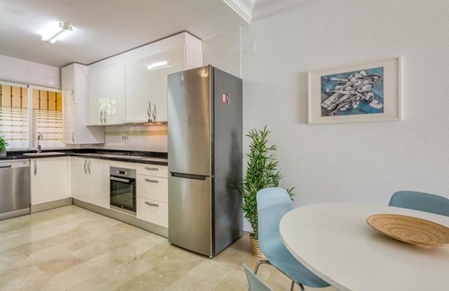 Estepona Apartment | Spacious 2-Bedroom Apartment in Estepona with Large Sunny Terrace, Pools & Beach Access