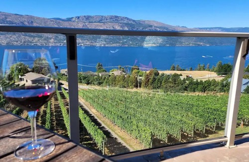 Central Okanagan House | Spacious 2 bedroom suite near Wood Lake with a view. Family/pet friendly!