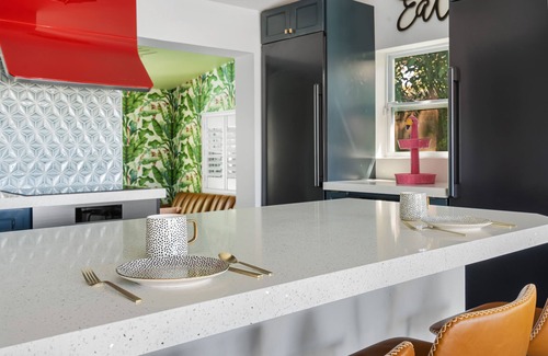 Margate House | Spacious 2 bedroom Tropical Paradise Home with Pool near Fort Lauderdale