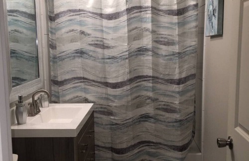 Mount Baker House | Spacious 2 bedroom unit in the heart of Seattle