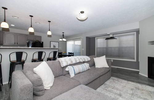 Bloomington House | Spacious 2-bedroom townhome in welcoming Bloomington loaded with amenities!