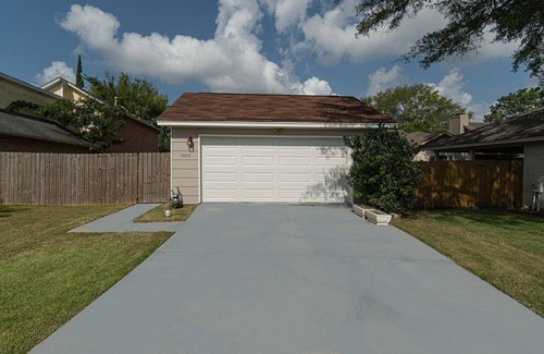 Gunter Afs House | Spacious 2 BR Westminster Wonder w/Porch & Office