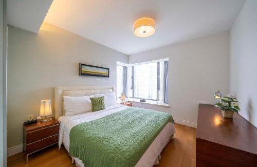 Xujiahui Apartment | Spacious 2BR Apartment Xujiahui Center Close to Metro