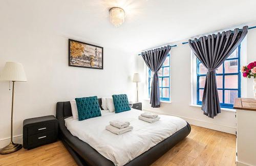 Spitalfields Apartment | Spacious 3-Bed House near Liverpool St