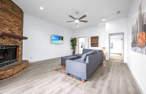 Mesquite House | Spacious 3 bedroom home