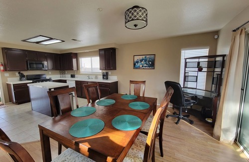 Fontana House | Spacious 3 Bedroom Home with Pool