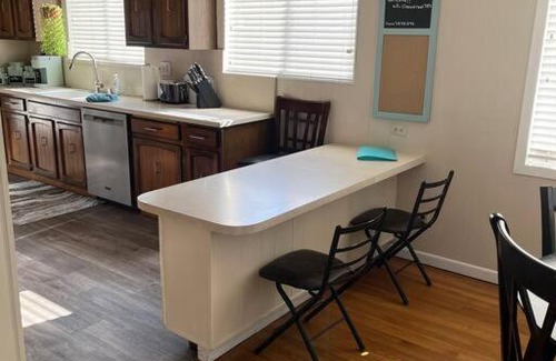 Harbor House | Spacious 3-bedroom House Central to all of SoCal