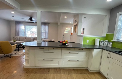 Byron Apartment | Spacious 3-Bedroom Unit in the Heart of Byron