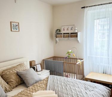Nivy Apartment | Spacious 3-Room, Family-Friendly, Baby-Friendly, Near Center, Free Parking