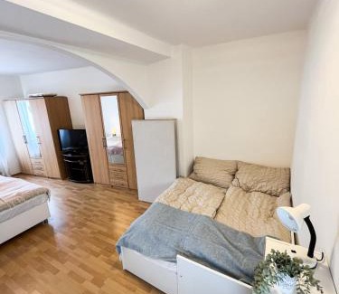 Nivy Apartment | Spacious 3-Room, Family-Friendly, Baby-Friendly, Near Center, Free Parking