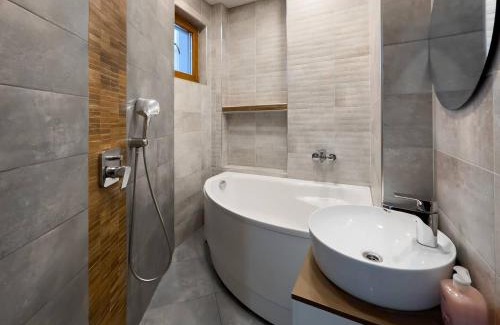 Sofia City Center House | Spacious 3br In The Center - Kitchen Smart Tv's