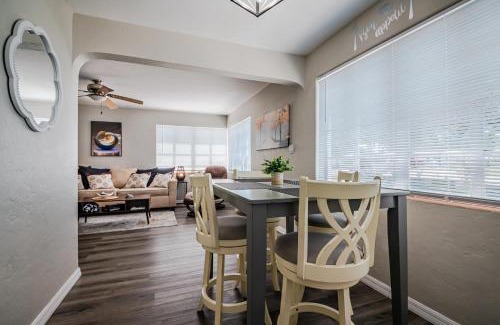 Kingston Apartment | Spacious 3BR, Pool, Near Beach & Attractions