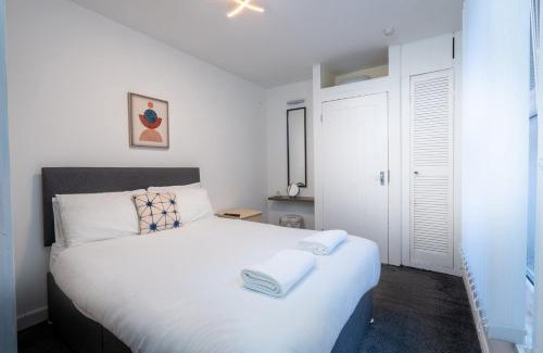 St. Thomas House | Spacious 4-Bed Home – Port Tennant