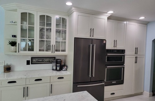 City Center House | Spacious 4-bedroom house in family friendly Coral Springs with all amenities.