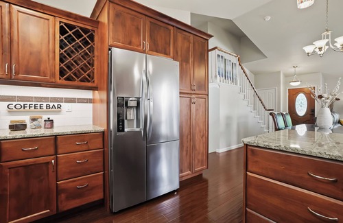 West Bench House | Spacious 4-bedroom 3 bath family friendly with pool and hot tub in central Boise