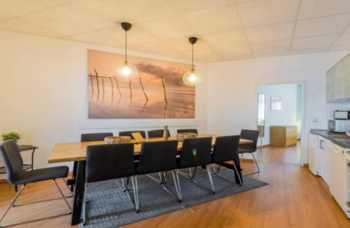 Mitte Apartment | Spacious 4-Bedroom Apartment in Prime Berlin Mitte Location