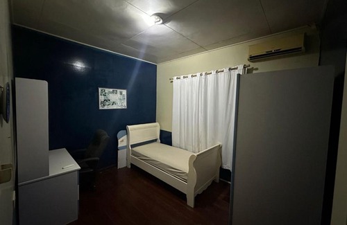 Paramaribo House | Spacious 4-Bedroom Family Home