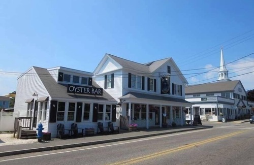 Harwich Port House | Spacious 4-Bedroom Getaway: Walk to Private Beach & Harwich Port Center!