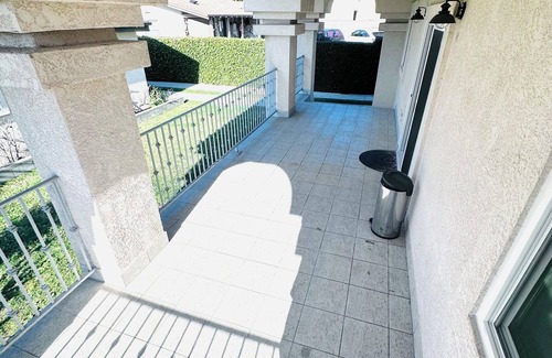 Grandview House | Spacious 4-bedroom house with AC, WiFi in welcoming Glendale