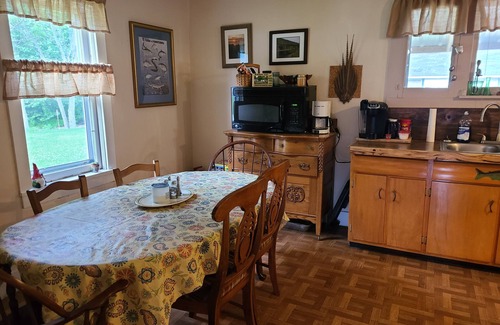 Morris House | Spacious 4 bedroom house near Pine Creek in Morris PA
